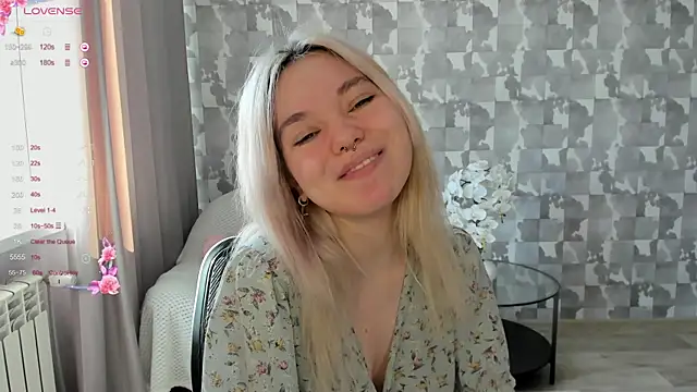 Anna Delon online show from April 2026 07:09:01 AM