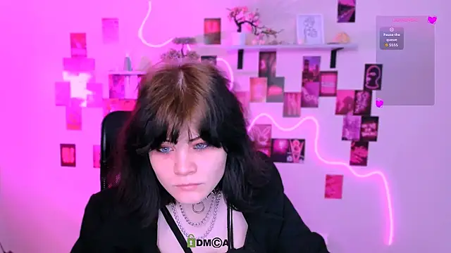 Snapshot of nikki_kiss_ chatting on April 2026 08:46:01 AM nikki kiss online show from April 2026 08:46:01 AM
