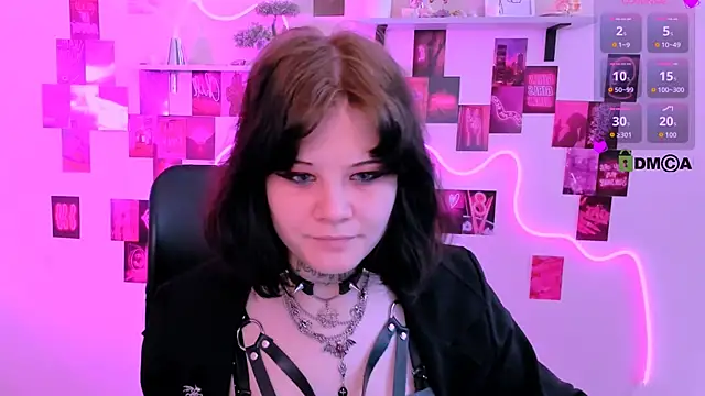 Snapshot of nikki_kiss_ chatting on April 2026 08:39:01 AM nikki kiss online show from April 2026 08:39:01 AM