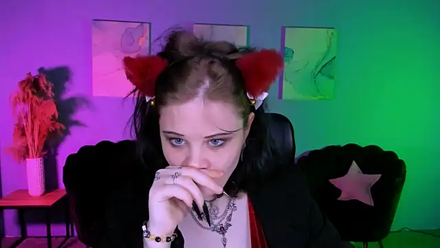 Snapshot of nikki_kiss_ chatting on April 2026 08:56:01 AM nikki kiss online show from April 2026 08:56:01 AM