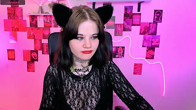 Snapshot of nikki_kiss_ chatting on May 2026 09:17:02 AM nikki kiss online show from May 2026 09:17:02 AM