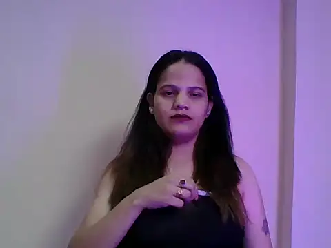 Its-anayaa online show from April 2026 04:36:02 PM