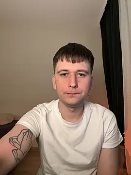 submarine  online show from April 2026 06:57:01 PM