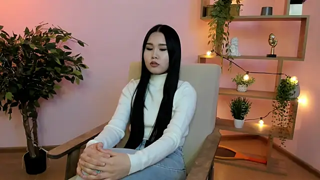 Snapshot of RutheNhek chatting on April 2026 11:05:02 AM RutheNhek online show from April 2026 11:05:02 AM