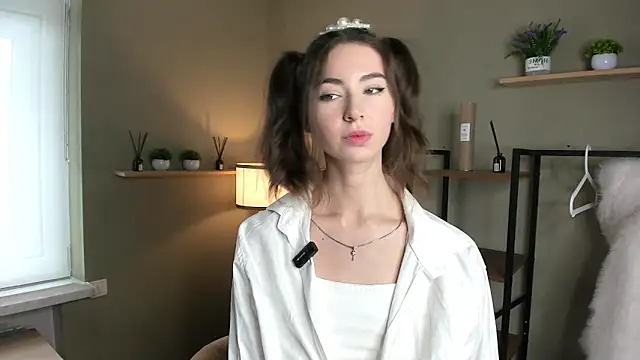 Snapshot of Peaches_Peaches chatting on April 2026 09:30:02 AM Peaches Peaches online show from April 2026 09:30:02 AM