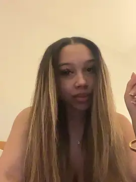 Secretlyspicyx online show from April 2026 09:50:02 PM