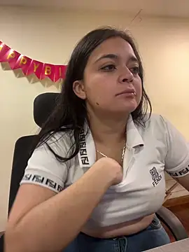 Snapshot of Selene__Ferrer chatting on May 2026 01:07:01 PM Selene Ferrer online show from May 2026 01:07:01 PM