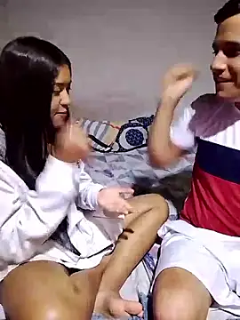 Snapshot of daybich chatting on April 2026 03:02:01 AM daybich online show from April 2026 03:02:01 AM