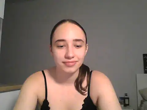 DarkMirel online show from June 2026 06:10:01 PM
