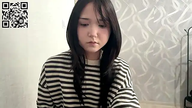 Snapshot of ElizabetGollihue chatting on June 2026 09:18:02 AM ElizabetGollihue online show from June 2026 09:18:02 AM