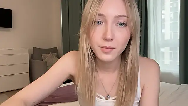 Kattie Petite online show from May 2026 03:17:01 PM