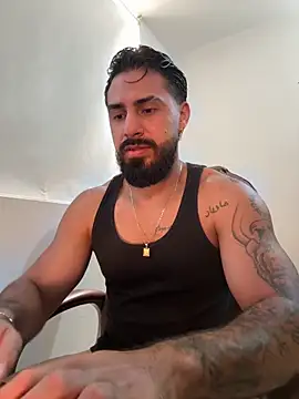 Snapshot of Ryan_Black3 chatting on May 2026 01:26:02 PM Ryan Black3 online show from May 2026 01:26:02 PM