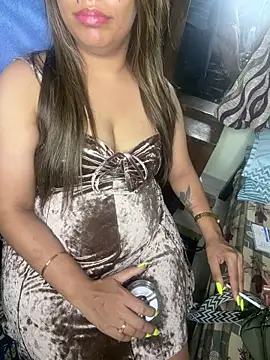 Snapshot of Jasmine_lovel chatting on May 2026 10:39:02 PM Jasmine lovel online show from May 2026 10:39:02 PM