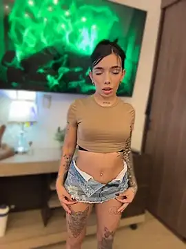 milasantana  online show from May 2026 08:37:01 PM