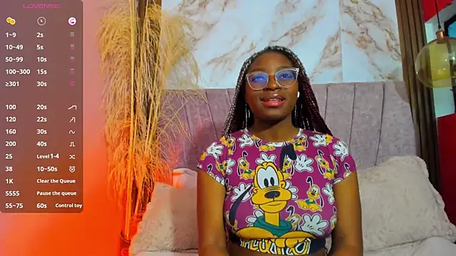 Candy Williamss online show from May 2026 08:03:02 PM