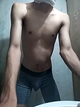 largedickk  online show from April 2026 07:50:02 PM