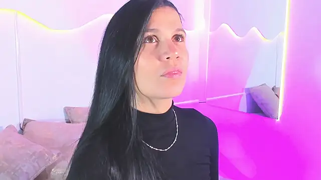 Snapshot of MiaMalcova__ chatting on May 2026 08:16:01 PM MiaMalcova online show from May 2026 08:16:01 PM