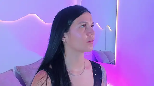 Snapshot of MiaMalcova__ chatting on May 2026 08:03:02 PM MiaMalcova online show from May 2026 08:03:02 PM