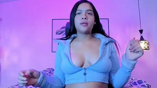 kyliejenner vg online show from April 2026 12:09:02 AM