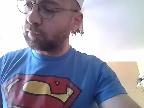gayboyx77 online show from April 2026 05:21:02 PM