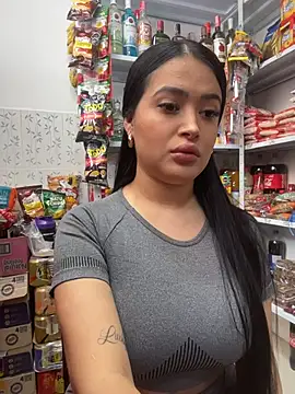 Snapshot of Sara_fun chatting on December 2025 04:22:01 PM Sara fun online show from December 2025 04:22:01 PM