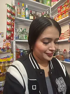 Snapshot of Sara_fun chatting on February 2026 02:57:01 PM Sara fun online show from February 2026 02:57:01 PM