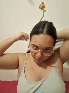Snapshot of Sophie_Secret7 chatting on April 2026 10:03:01 AM Sophie Secret7 online show from April 2026 10:03:01 AM