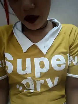 Snapshot of Dimple-Shah chatting on May 2026 02:44:01 PM Dimple-Shah online show from May 2026 02:44:01 PM