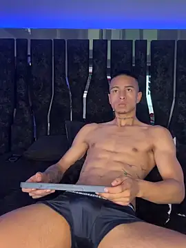 willclayy online show from May 2026 02:56:02 PM