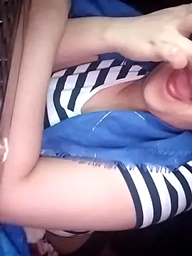 Snapshot of lodjae chatting on April 2026 02:14:01 AM lodjae online show from April 2026 02:14:01 AM