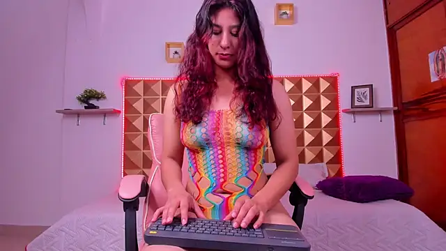 Snapshot of Naughty_Kat_ chatting on April 2026 03:42:02 AM Naughty Kat online show from April 2026 03:42:02 AM