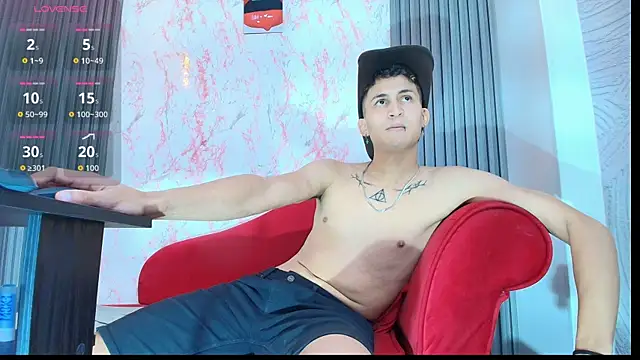 Snapshot of Axel_Romanov chatting on July 2026 04:30:01 AM Axel Romanov online show from July 2026 04:30:01 AM