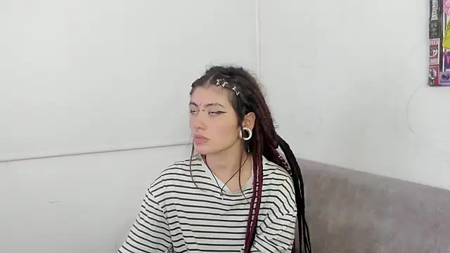 Snapshot of giulietta_monsalve chatting on May 2026 07:59:01 AM giulietta monsalve online show from May 2026 07:59:01 AM