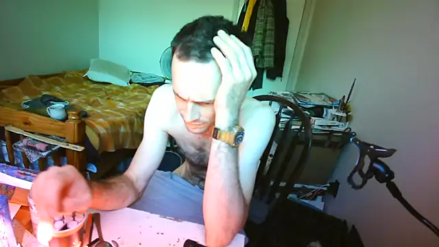 JohnnyMoves online show from August 2026 03:28:02 PM