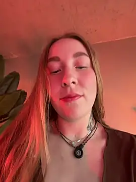 Snapshot of ShowmeYourfetish chatting on June 2026 04:48:02 AM ShowmeYourfetish online show from June 2026 04:48:02 AM