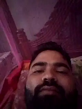 Snapshot of RoyBarshalove chatting on April 2026 03:31:01 AM RoyBarshalove online show from April 2026 03:31:01 AM