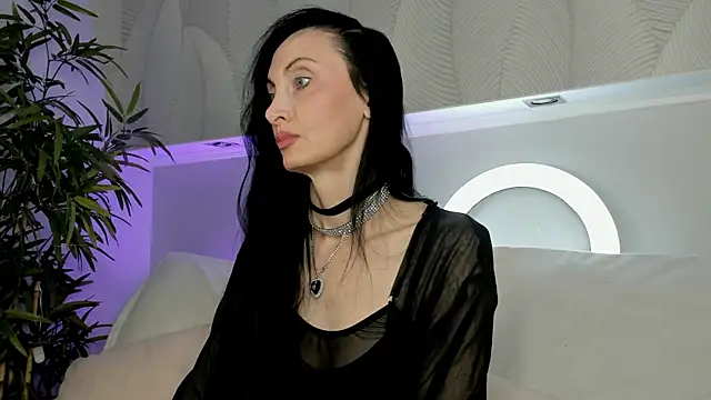 Avrora Mars online show from May 2026 02:19:01 AM