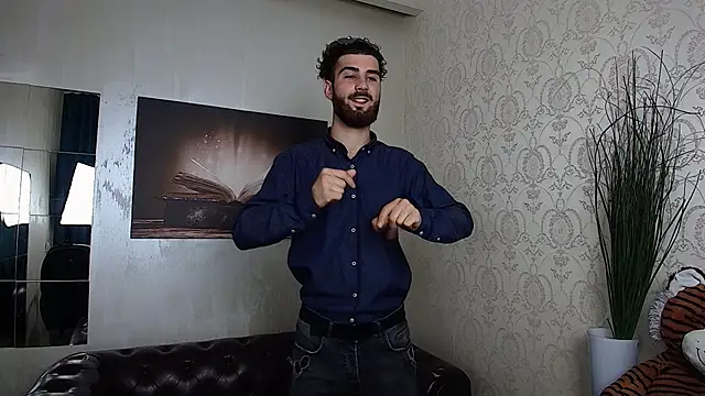 KyloEast online show from June 2026 07:07:01 AM