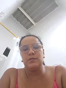 Samanta-42 online show from May 2026 03:44:01 AM