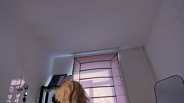 Judi Rush online show from May 2026 06:18:01 AM