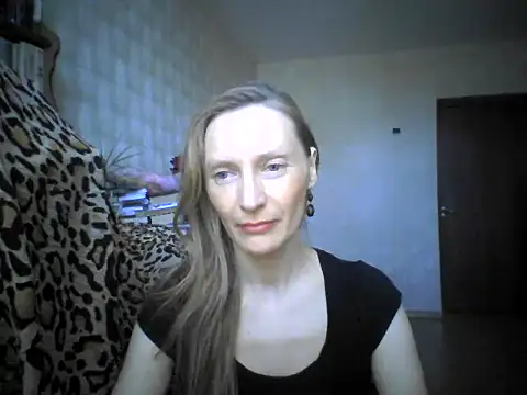 LunaBelle8 online show from April 2026 11:01:02 AM