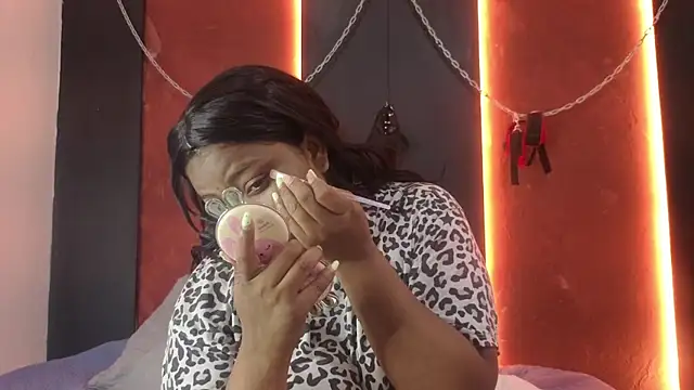 Gaby palmers online show from April 2026 07:39:02 PM