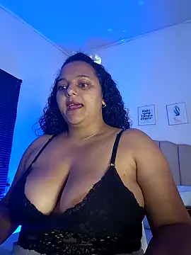 Snapshot of manuboobss chatting on May 2026 07:21:01 PM manuboobss online show from May 2026 07:21:01 PM