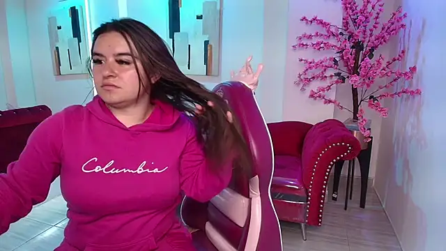 Anya Volke online show from May 2026 07:32:02 PM