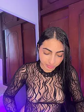 Lily Rush online show from April 2026 12:10:02 PM