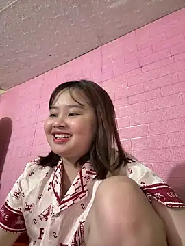 NhungNhun789 online show from April 2026 06:10:01 PM