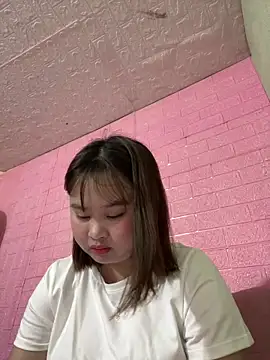 NhungNhun789 online show from April 2026 09:49:02 PM