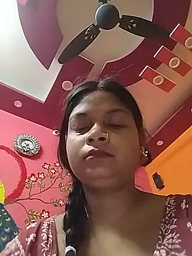 Snapshot of Simupaul001 chatting on June 2026 10:03:02 PM Simupaul001 online show from June 2026 10:03:02 PM