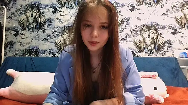 Snapshot of Princess_Mira chatting on June 2026 06:00:02 PM Princess Mira online show from June 2026 06:00:02 PM