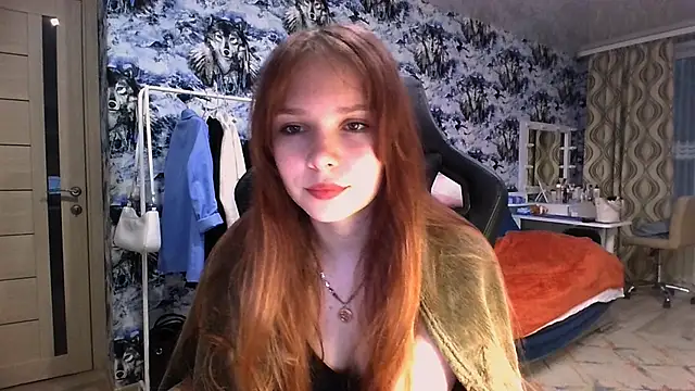 Snapshot of Princess_Mira chatting on June 2026 05:45:01 PM Princess Mira online show from June 2026 05:45:01 PM
